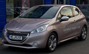 peugeot 208 фото