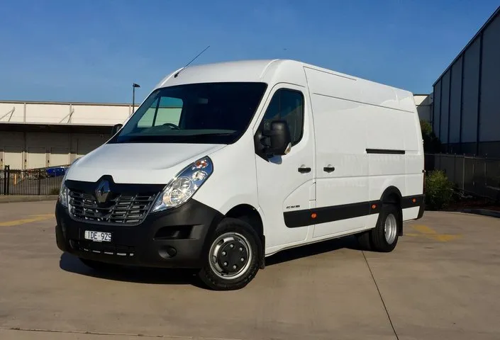 renault master