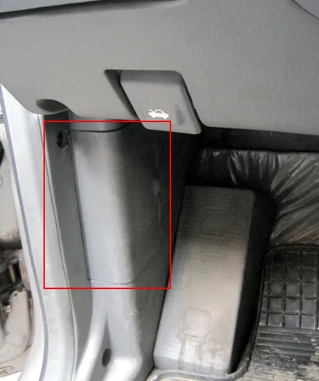 Расположение блока в салоне Hyundai Terracan
