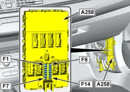 Купить Реле топливного насоса BMW E90 16147229173 Дизель